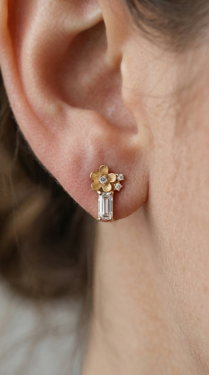 14K Gold Diamond Flower Stud Earrings