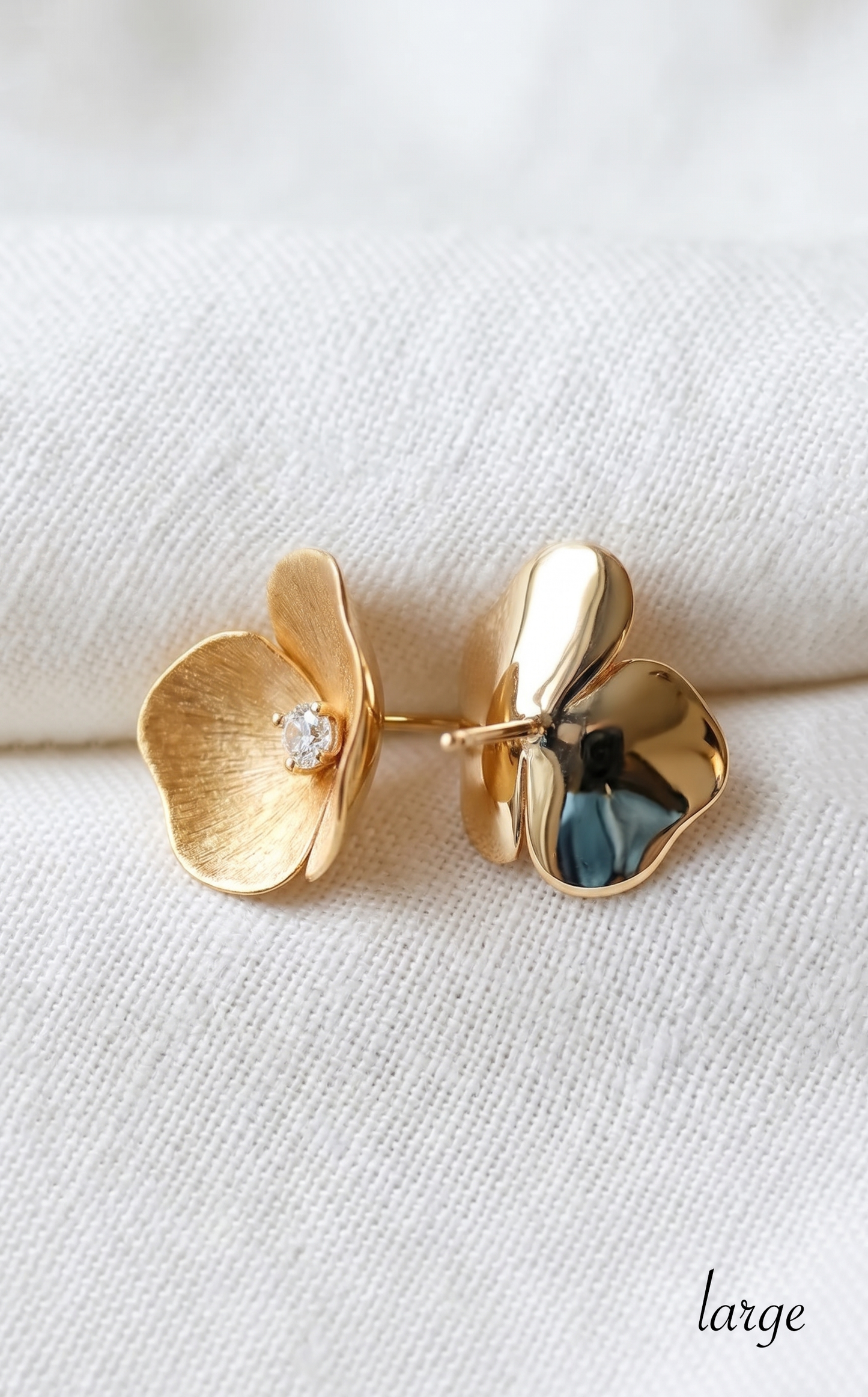 14K Gold Diamond Flower Stud Earrings
