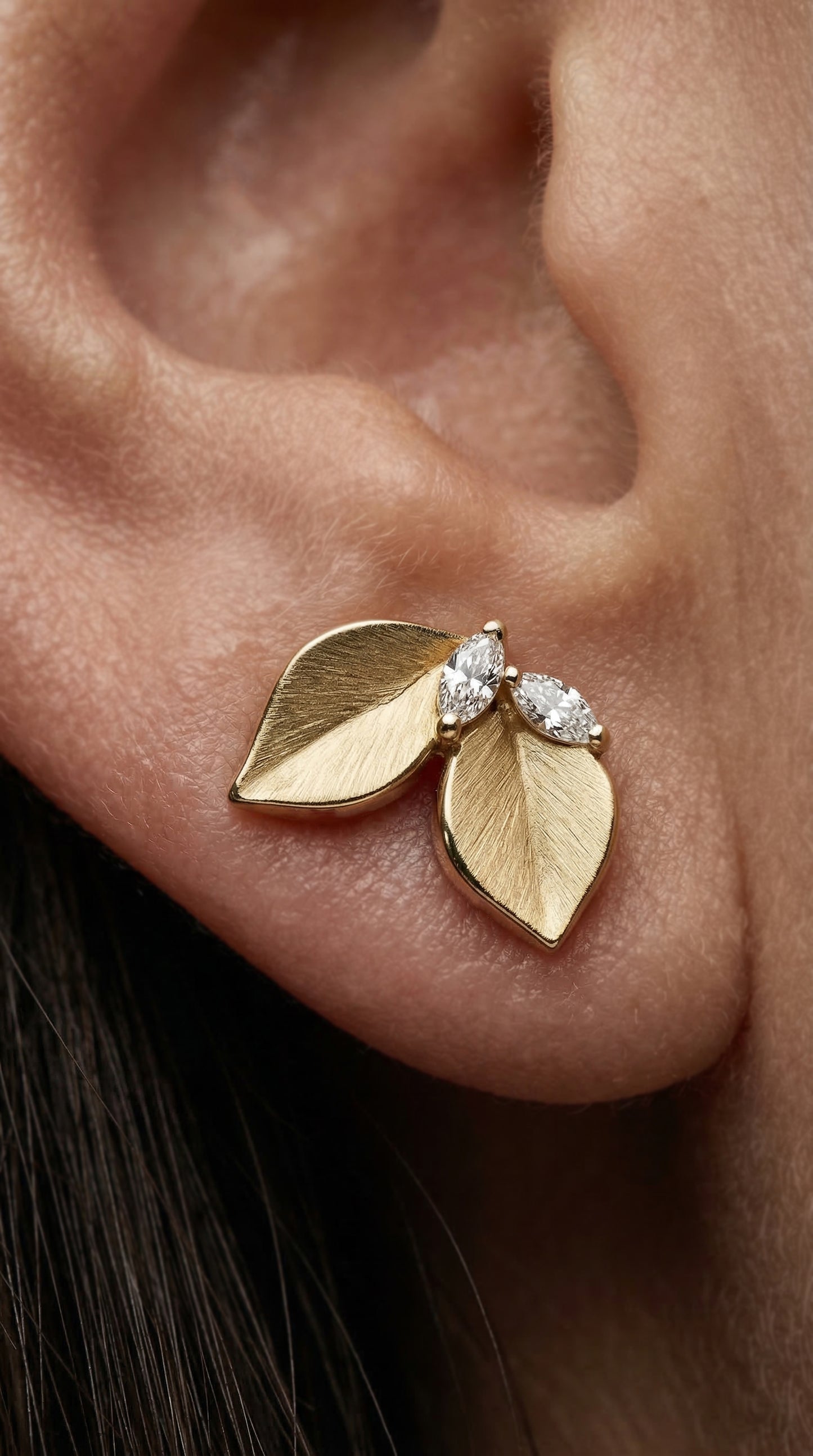 14K Gold Leaves Diamond Stud Earrings