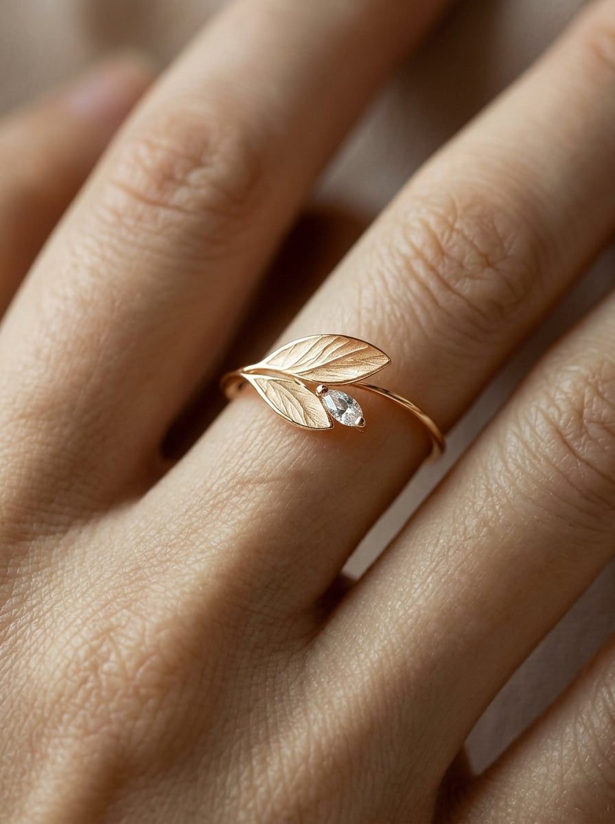 14K Gold Leaves Diamond Ring