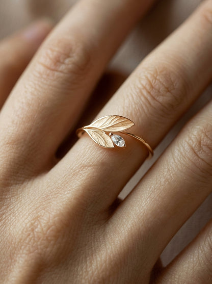 14K Gold Leaves Diamond Ring
