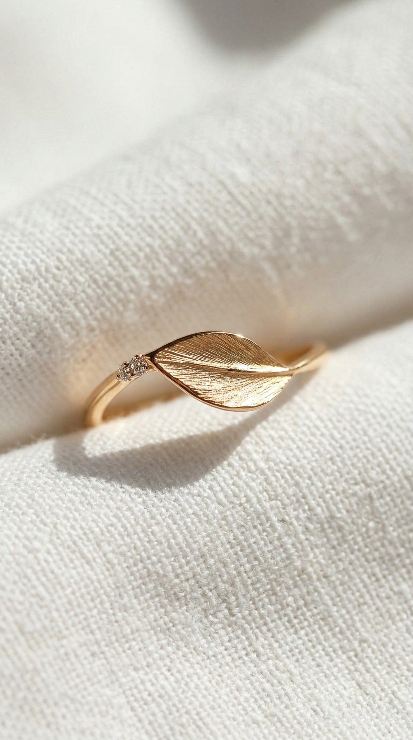14K Gold Leaf Diamond Ring