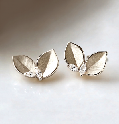 14K Gold Leaves Diamond Stud Earrings