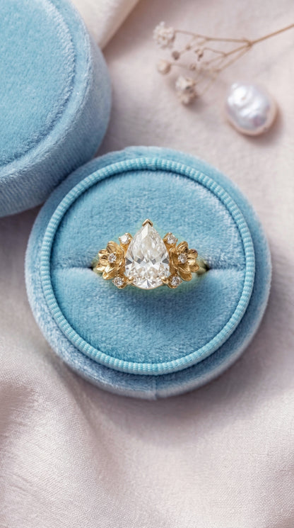 14K Gold Pear Diamond Flower Ring